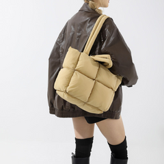 western-style-shoulder-bag
