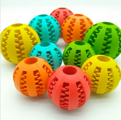 interactive-rubber-slow-feeder-dog-ball